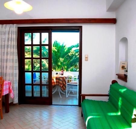 Kalives Apartments Kalyves Quarto foto